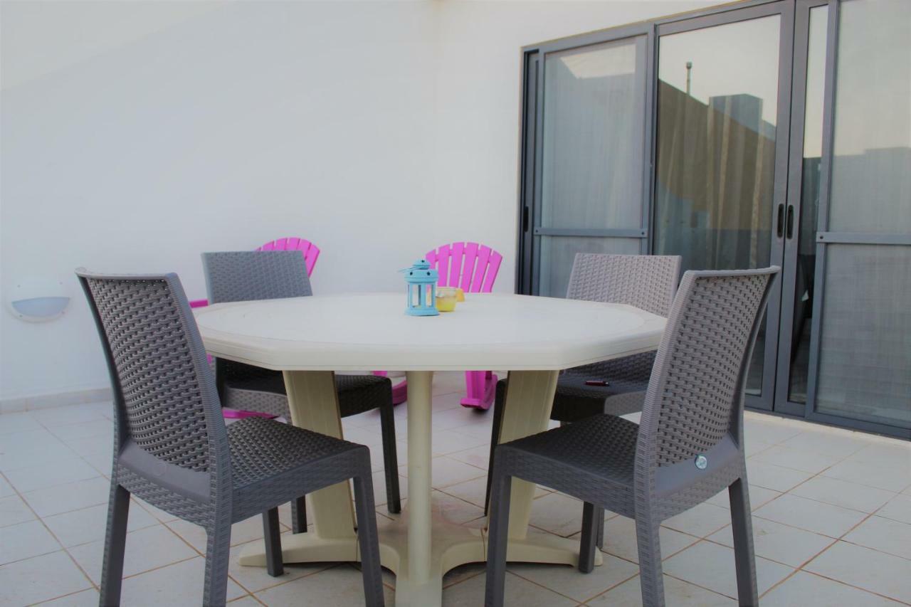 Aurora Apartment Mellieħa Exterior foto